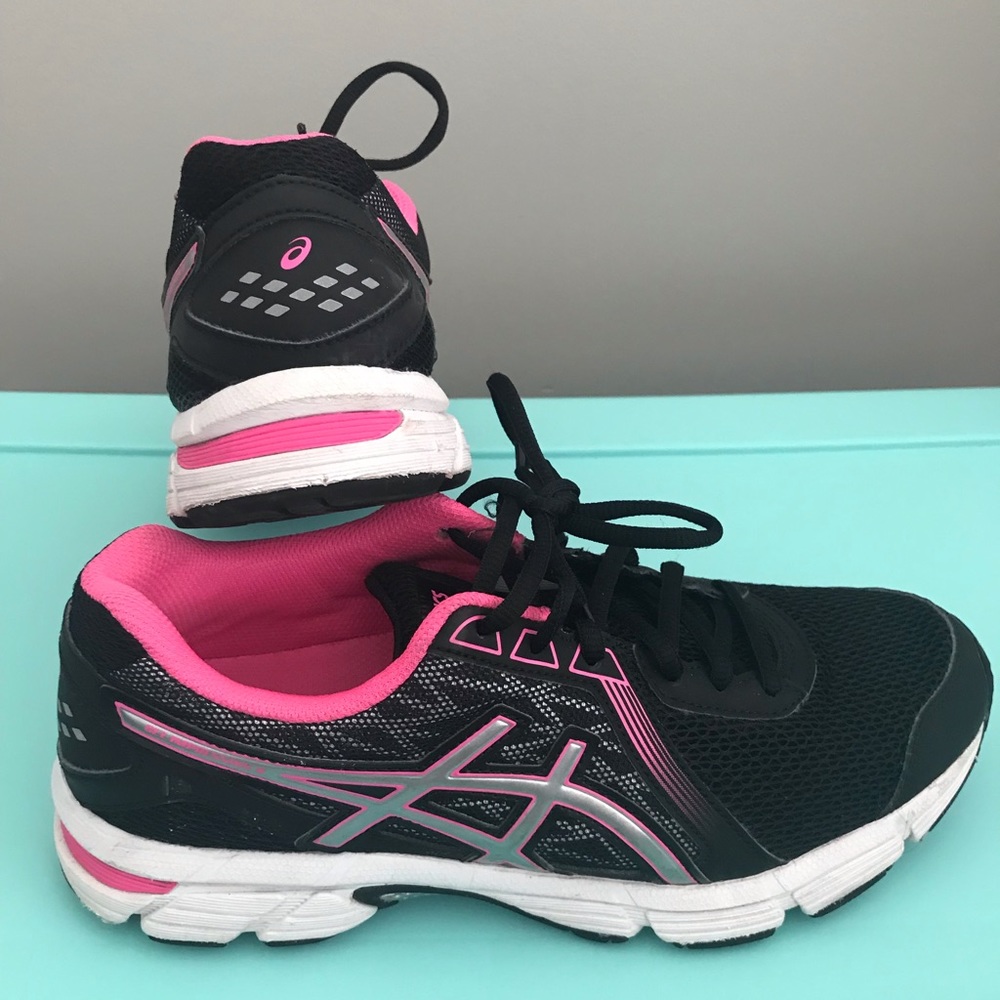 Asics Tennis Shoes